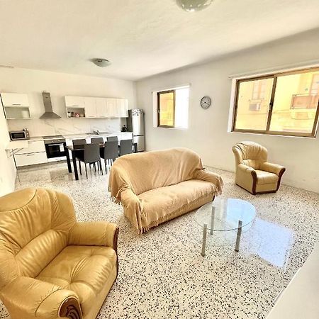 Camag Apartment - Very Close To Airport Birżebbuġa 외부 사진