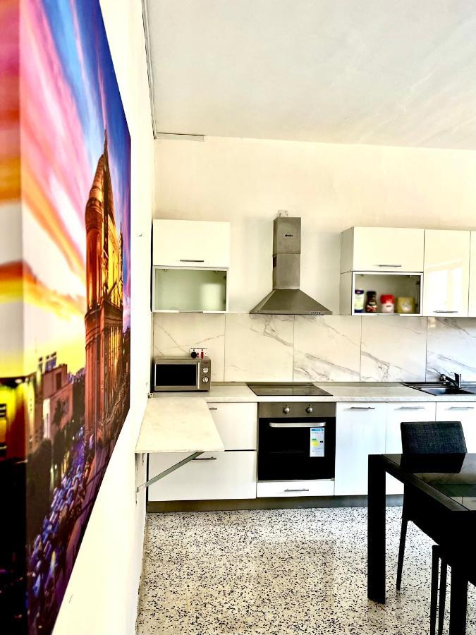 Camag Apartment - Very Close To Airport Birżebbuġa 외부 사진